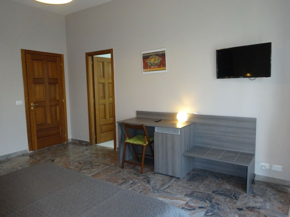 Фото Amphitheatrum Gate