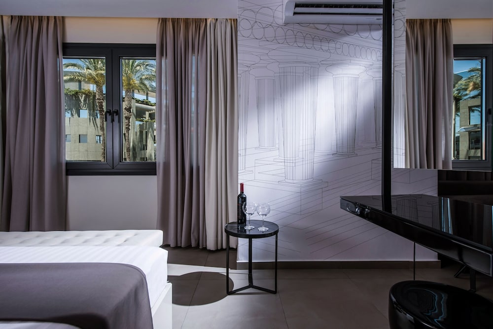 Фото Lavris City Suites