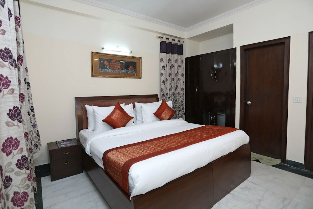 Фото Oyo 9299 Dlf Phase 4