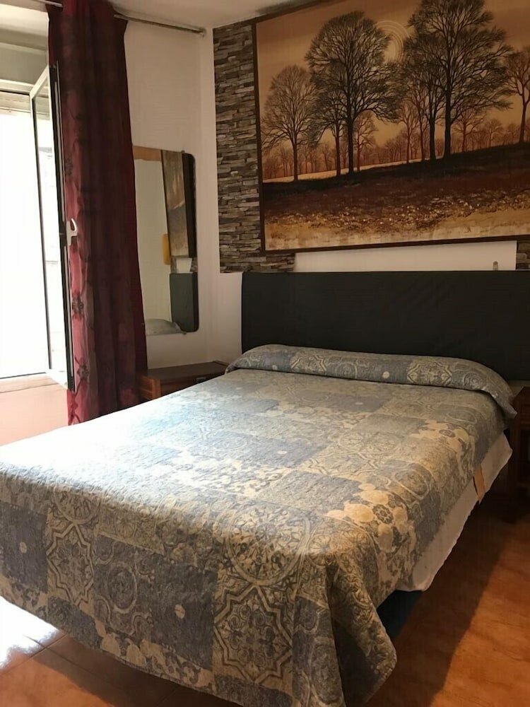 Фото Hostal Becerrea