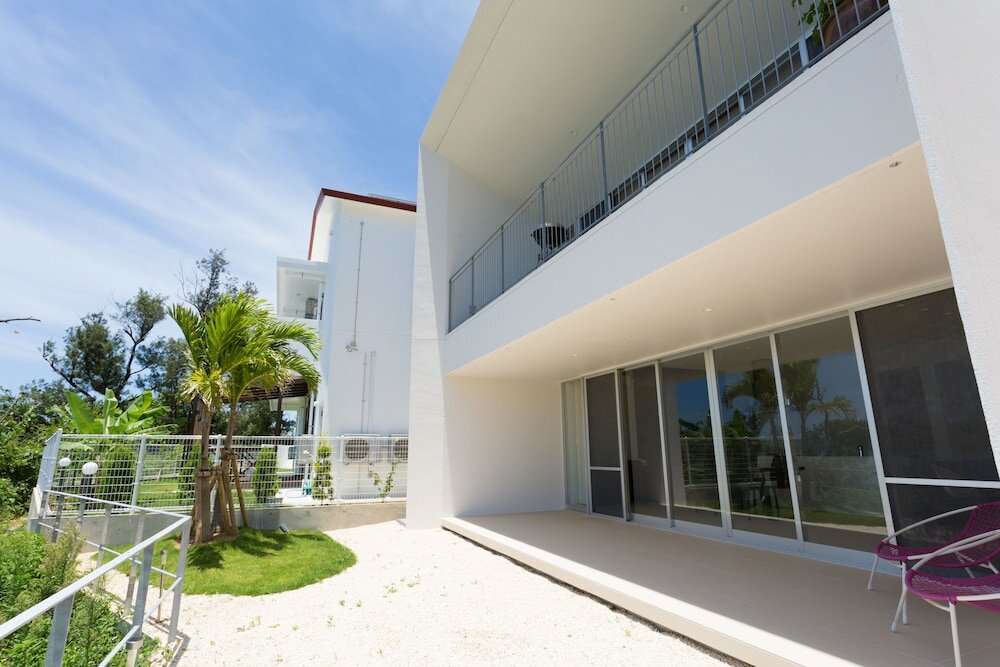 Фото Kariyushi Condominium Resort Onna Maeda Base