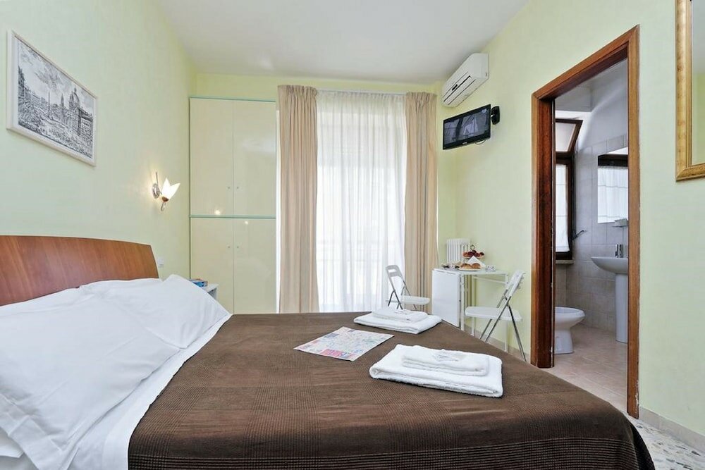 Фото La Stazione Del Vaticano