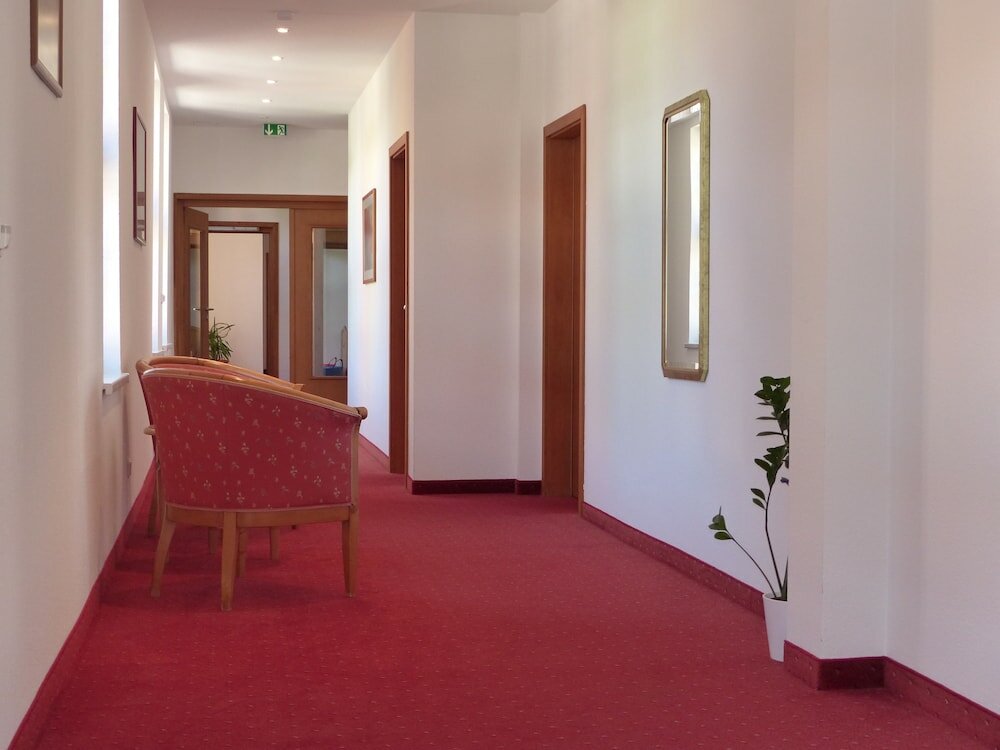 Фото Hotel zum Brauhaus Lüdde