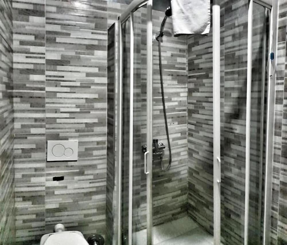 Фото Unique Guesthouse