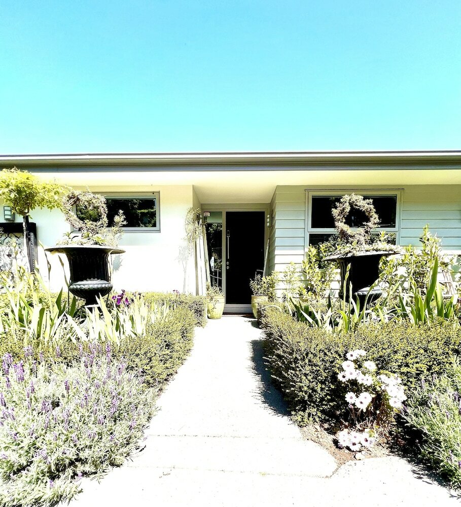 Фото Lyttelton Boatique House