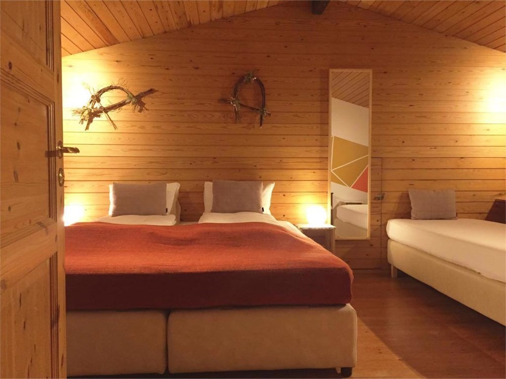 Фото Arnanes Country Hotel