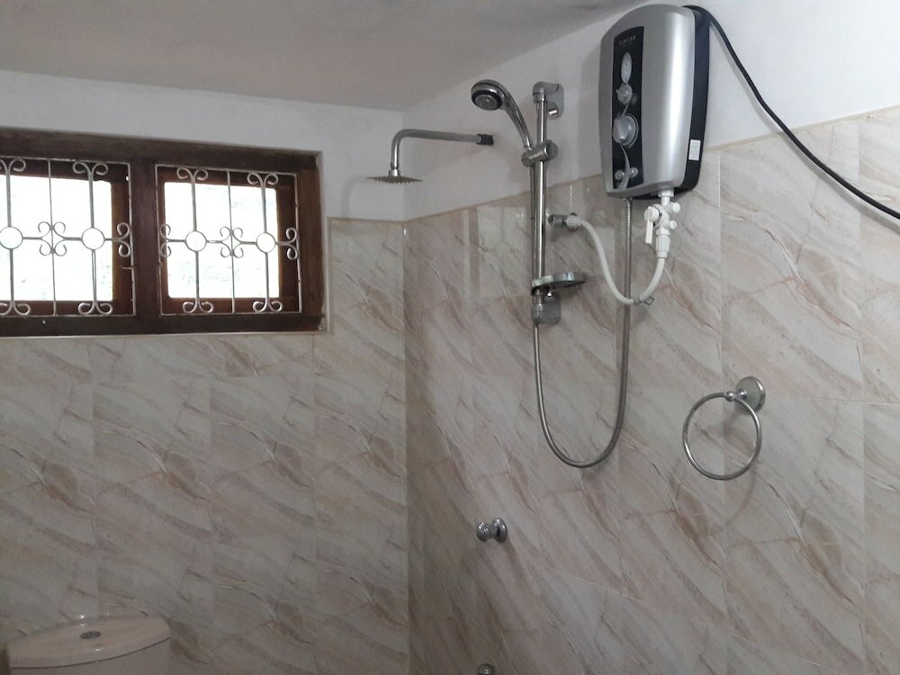 Фото Iduwaraguest