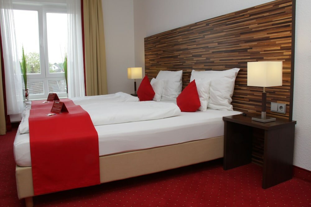 Фото Hib Hotel in Baesweiler