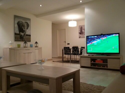 Гостиница Spacious Apartment Downtown в Касабланке