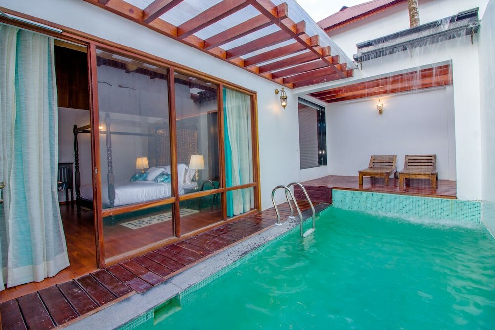 Фото Summer Sands Beach Resort