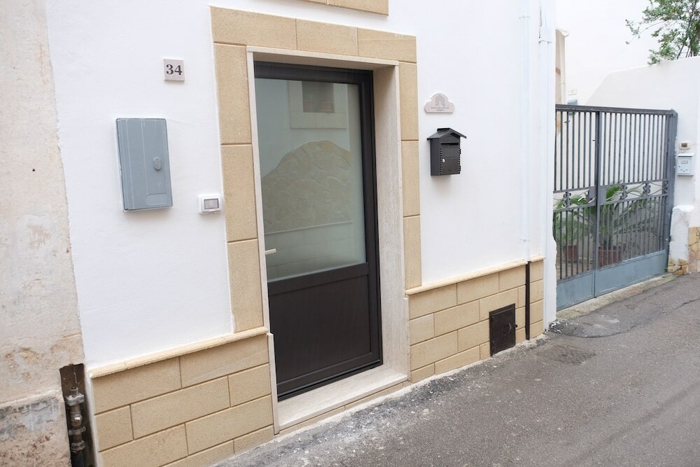 Фото Dimora Luxori Santa Lucia Apartments