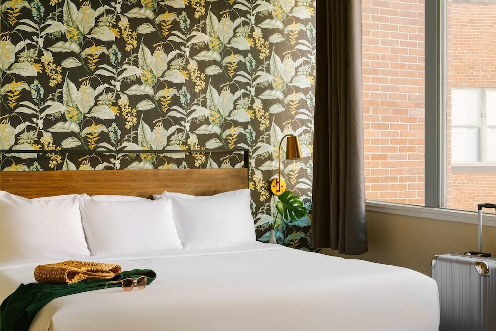 Фото Sonder Lafayette Square