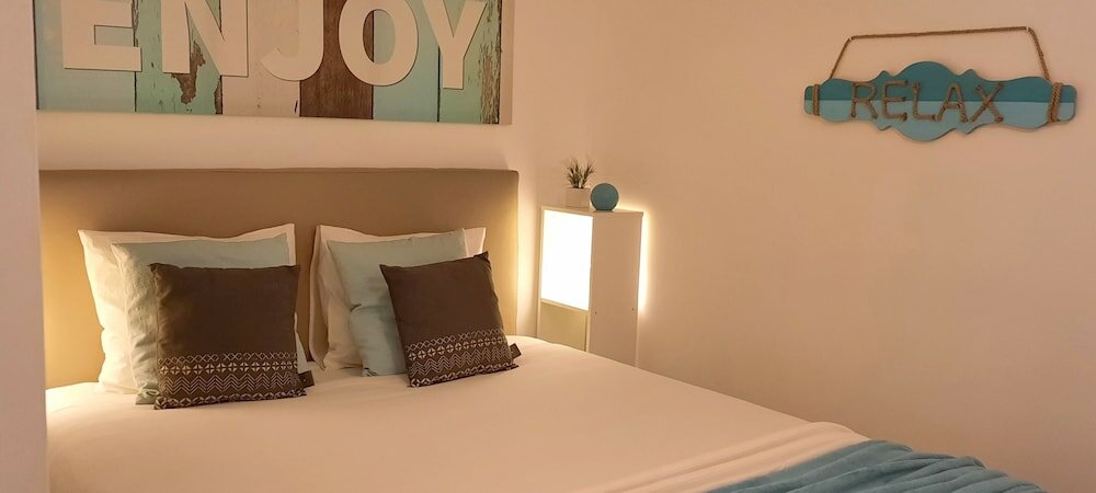 Фото Downtown Porto Spot