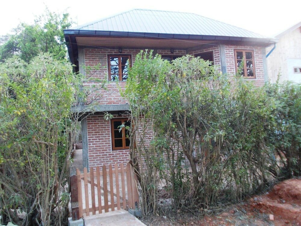 Фото Thitaw Two B&b