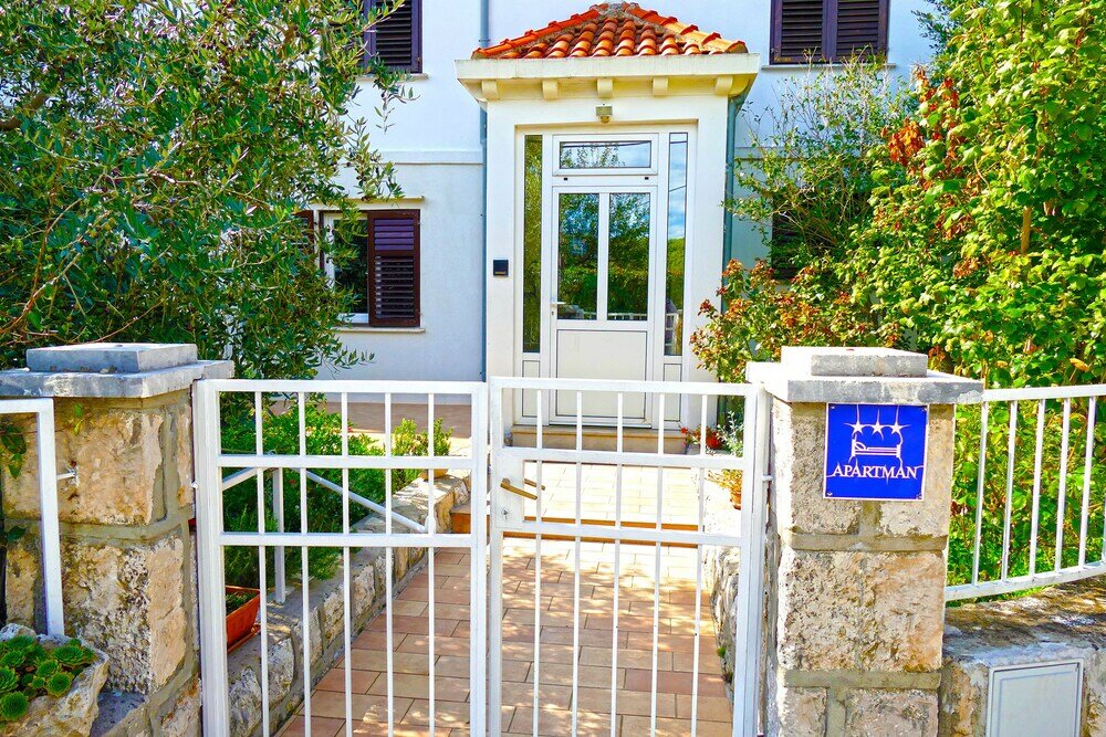 Фото Apartments Martinovic