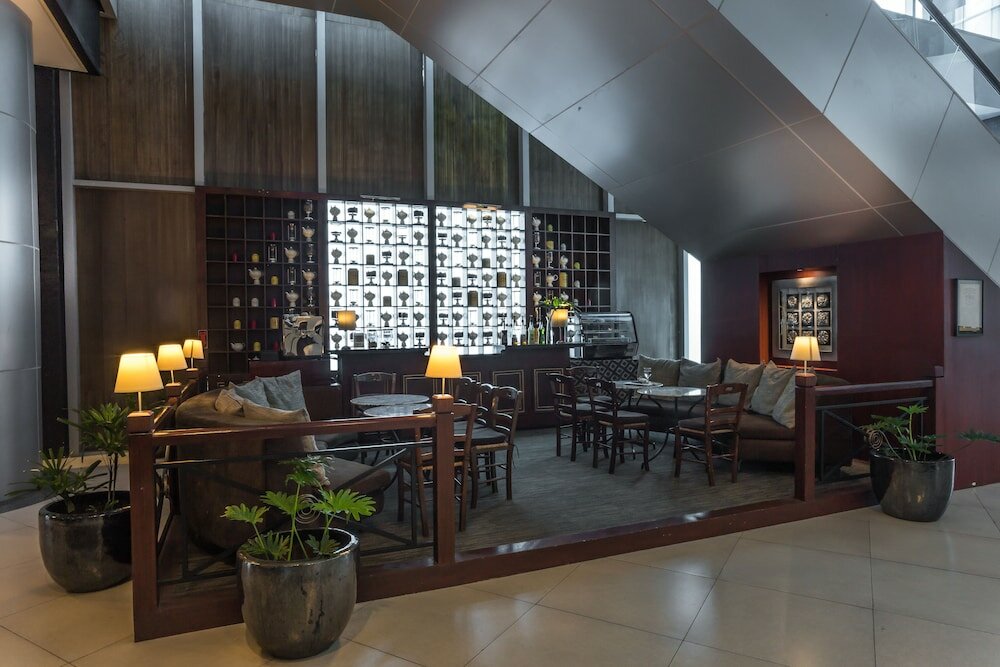 Фото The Alpha Suites