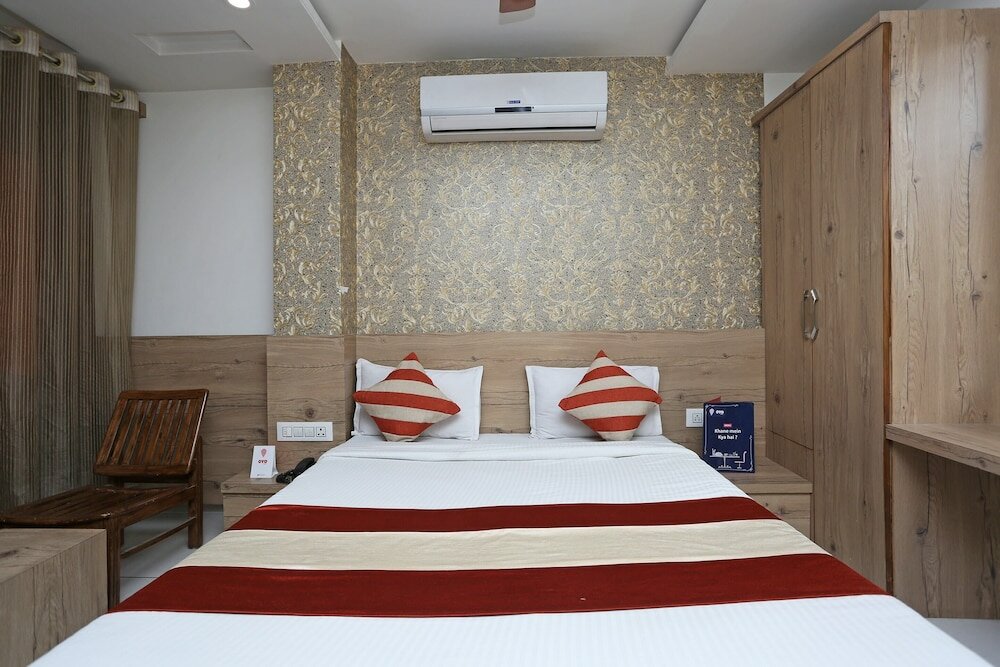 Фото Oyo Bho034 Hotel Ashirwad Regency