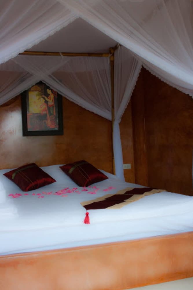 Фото Monmaen Resort & SPA