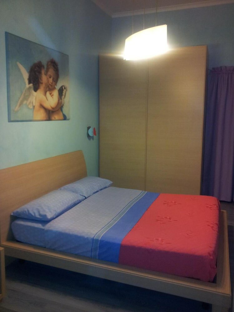 Фото Thousand Colors