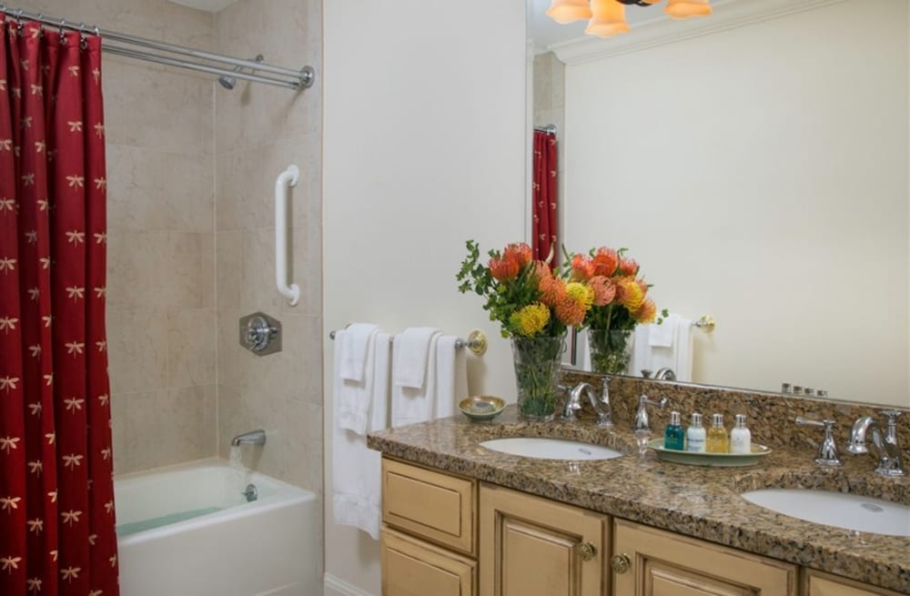 Фото Belfast Bay Inn