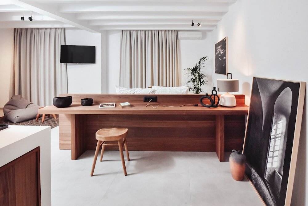 Фото Ikaros Suites