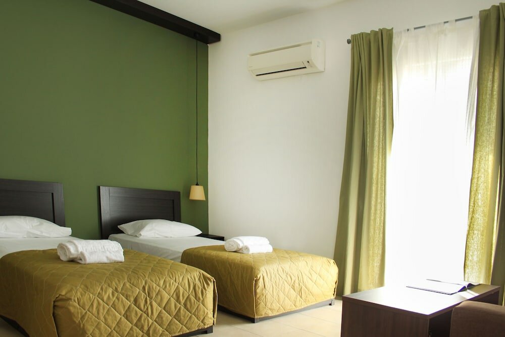 Фото Krinis Apartments