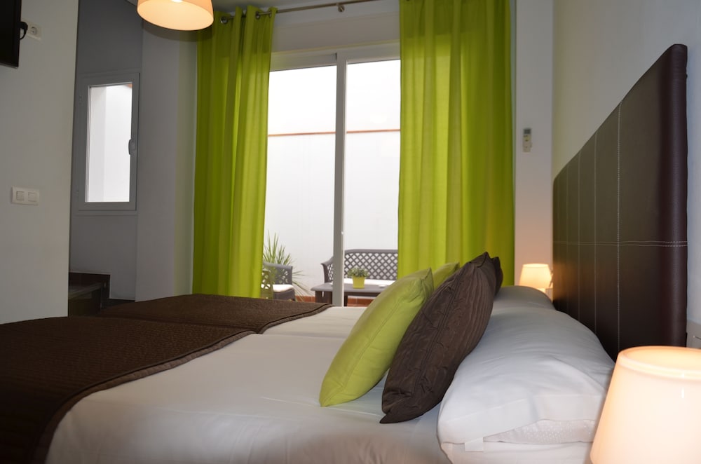 Фото Apartamentos San Isidro 44