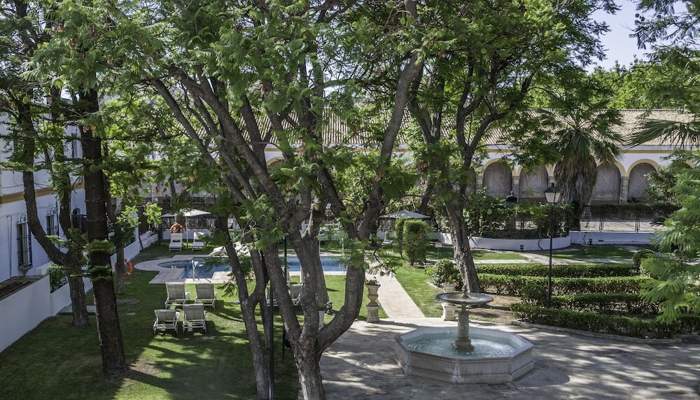 Фото Hotel Duques de Medinaceli