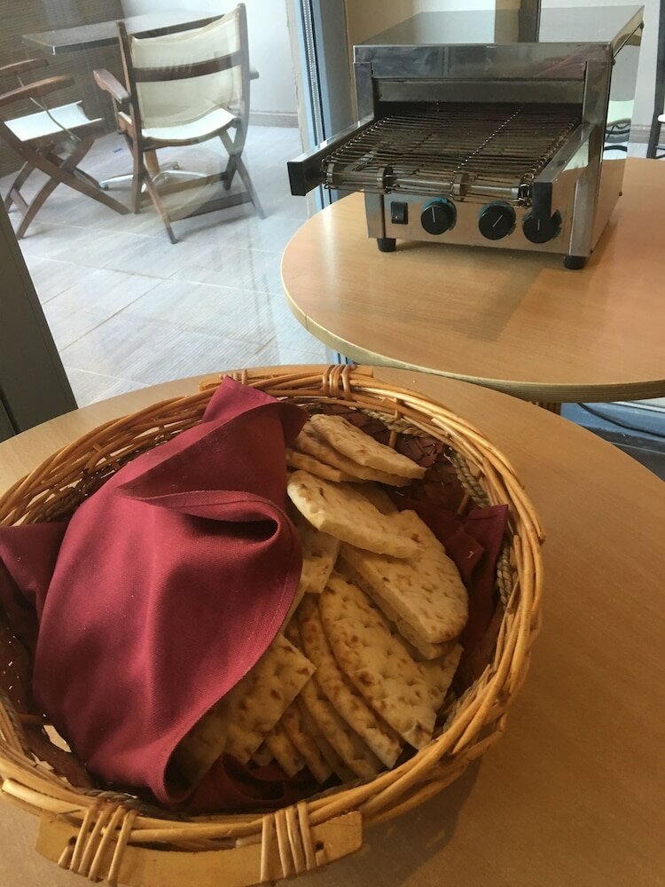 Фото TM Deluxe Hotel