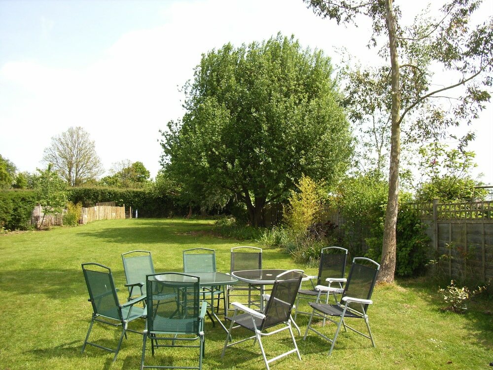 Фото Moleside Cottage