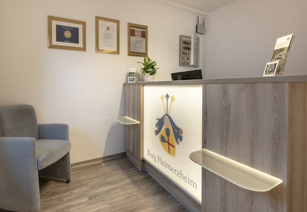 Фото Burg Heimerzheim