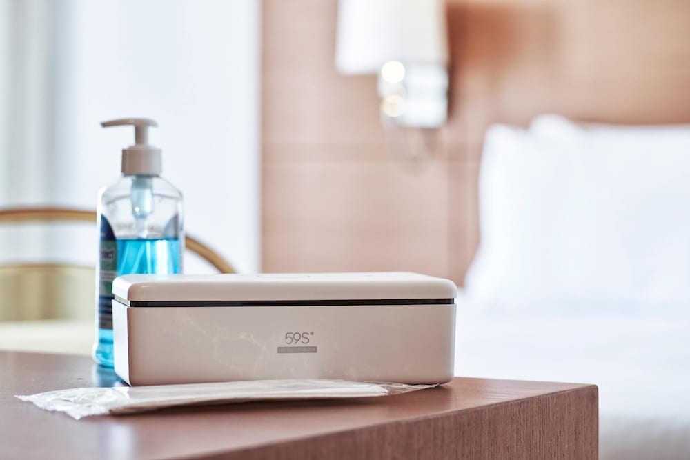 Фото Bellevue On The Beach Suites