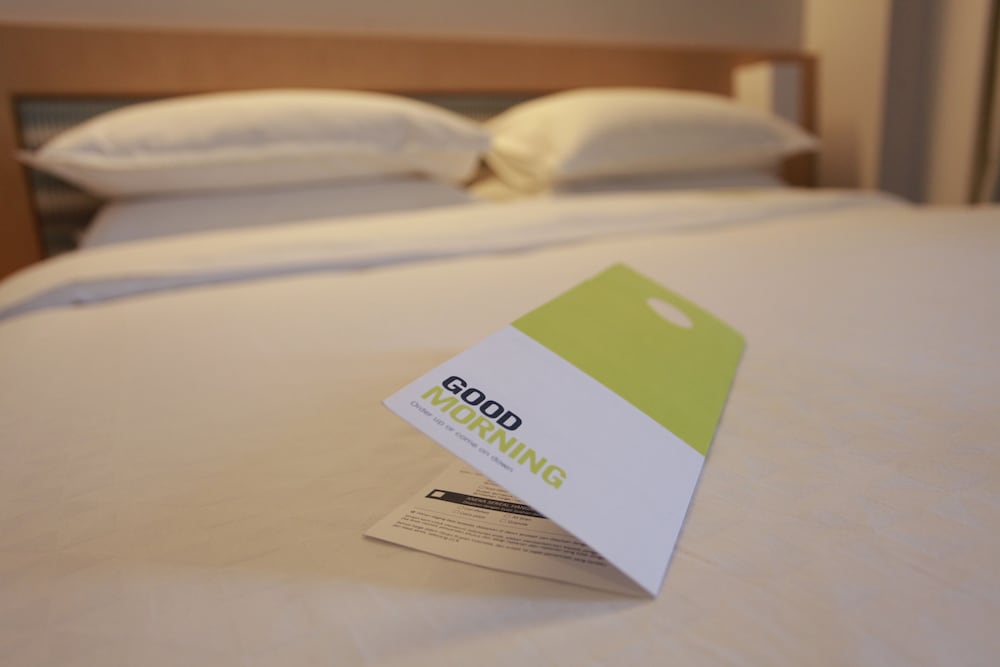 Фото Four Points by Sheraton Surabaya