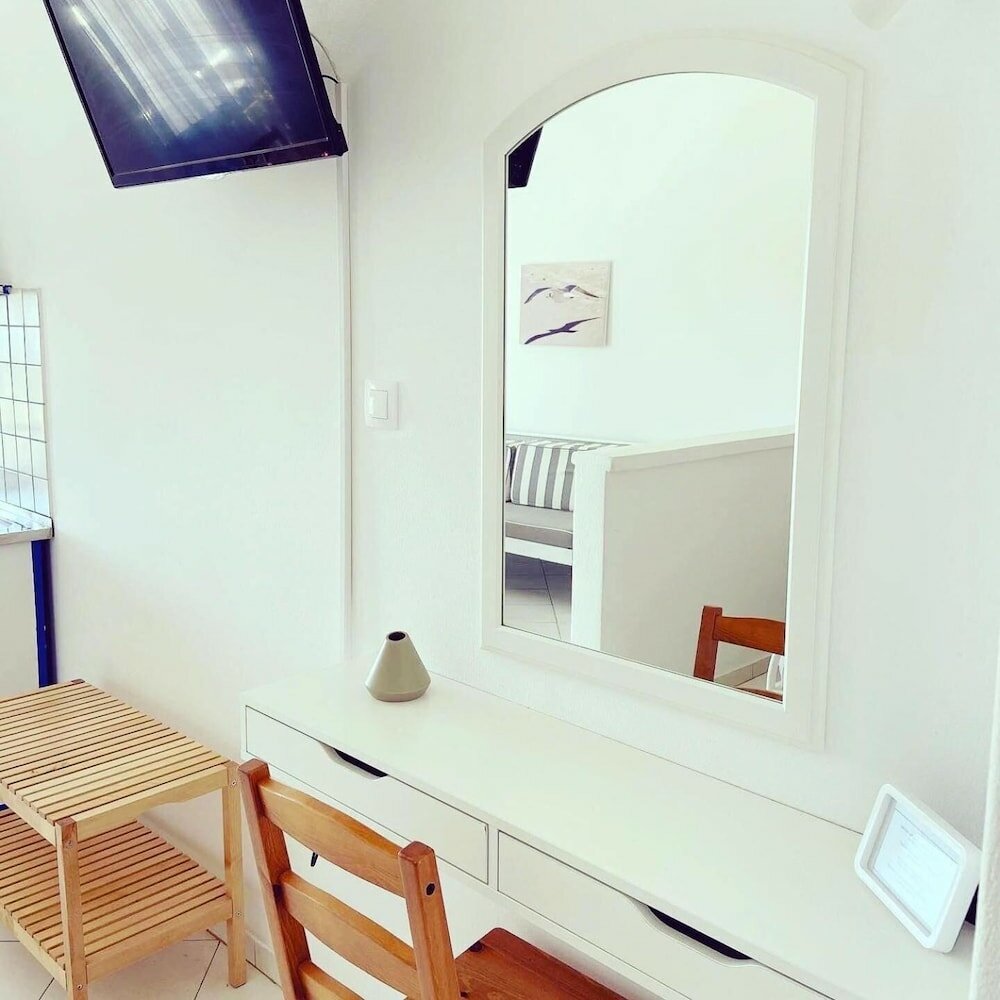 Фото Spanos Apartments