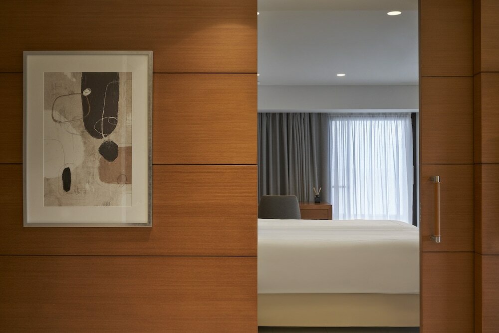 Фото Bellevue On The Beach Suites