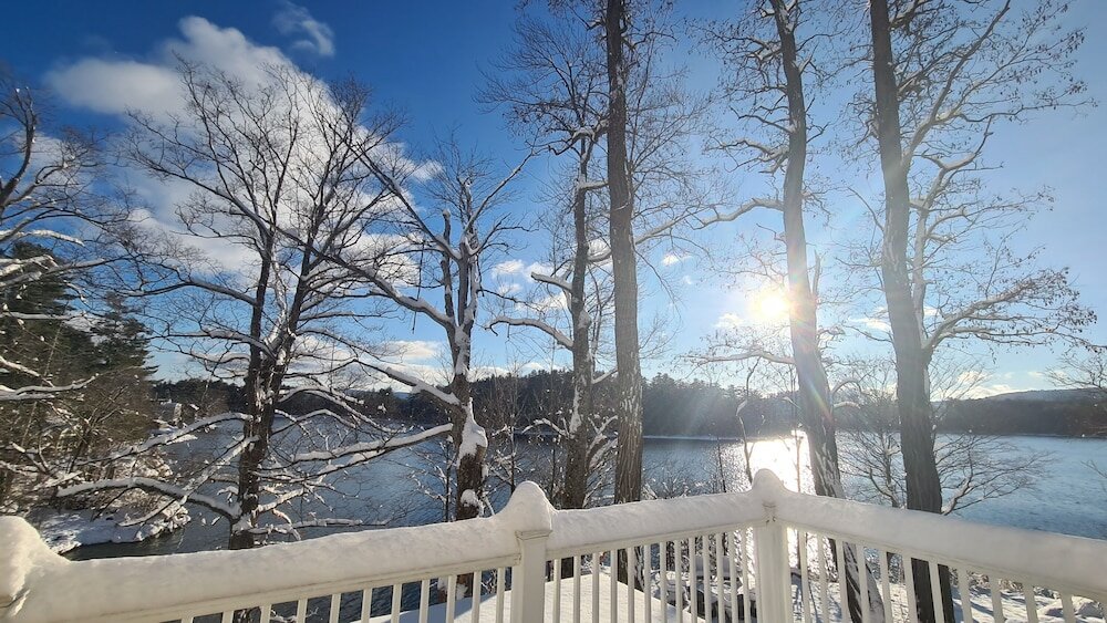 Фото Lakehouse Inn