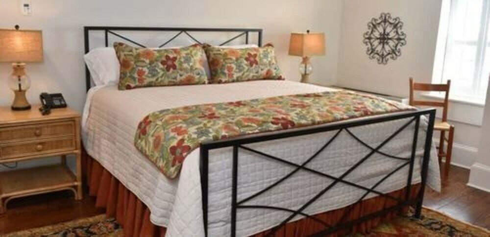 Фото Inn at Evergreen