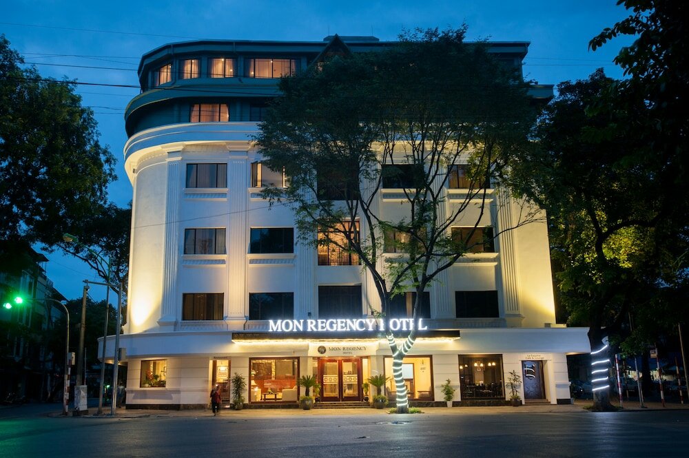 Фото La Passion Classic Hotel