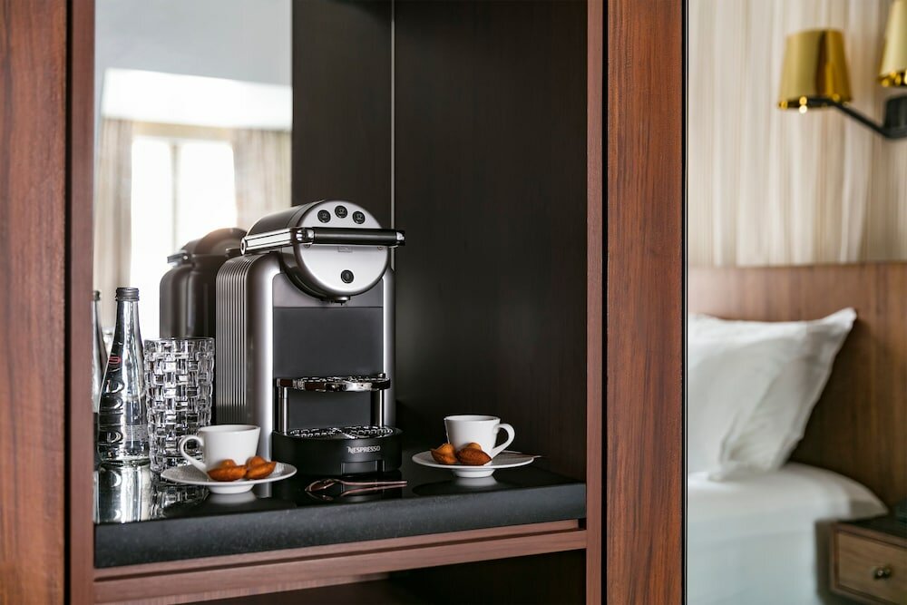 Фото Maison Albar  Le Pont Neuf