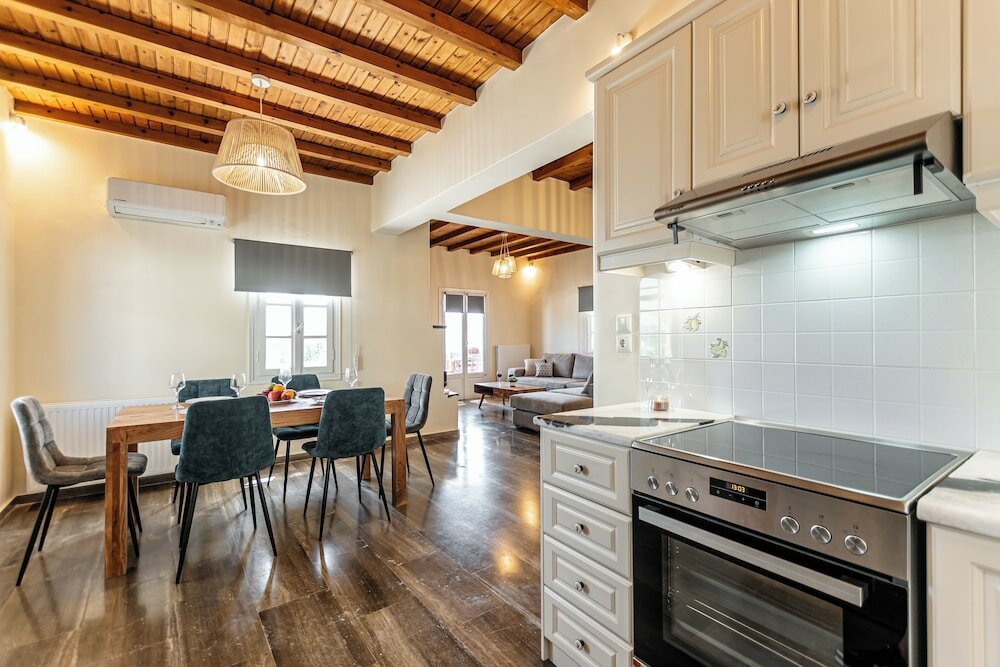 Фото Naxian Queen Luxury Villas & Suites