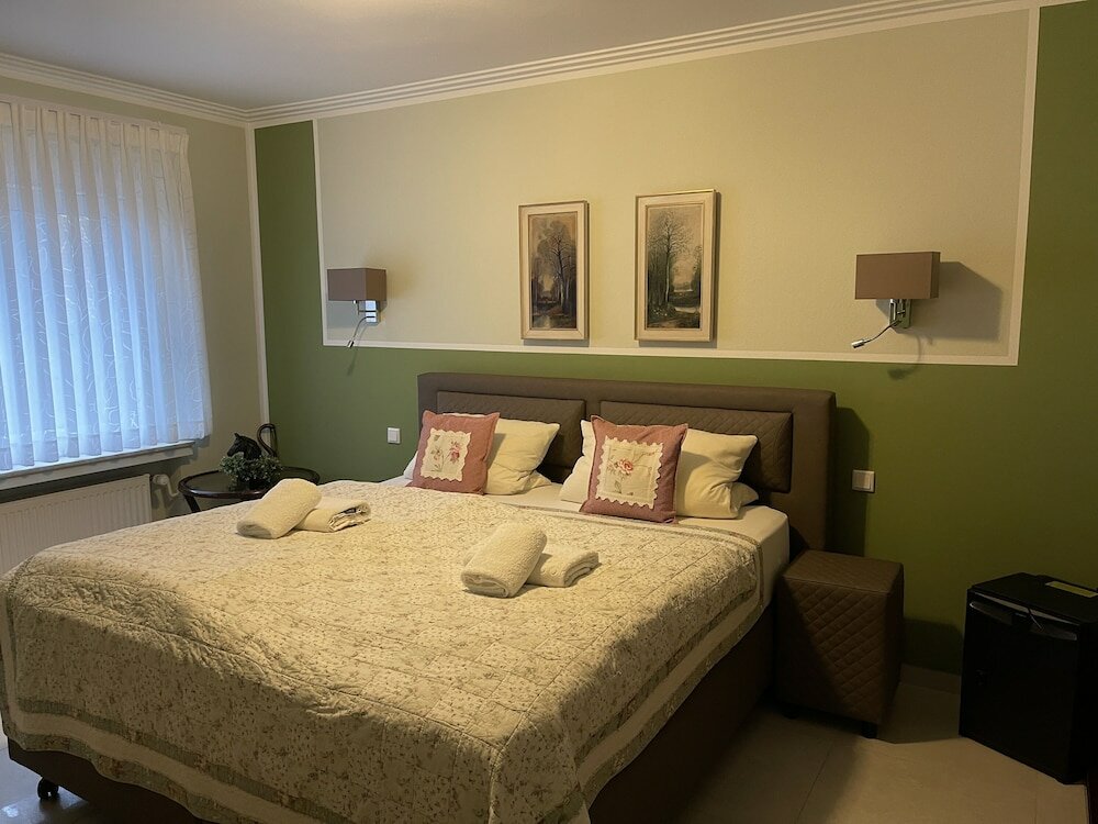 Фото Hotel Gambrinus Arnsberg