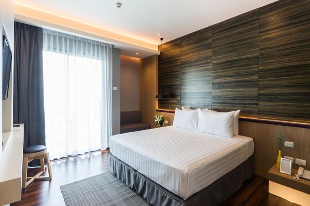 Фото Sea Me Spring Tree Hotel