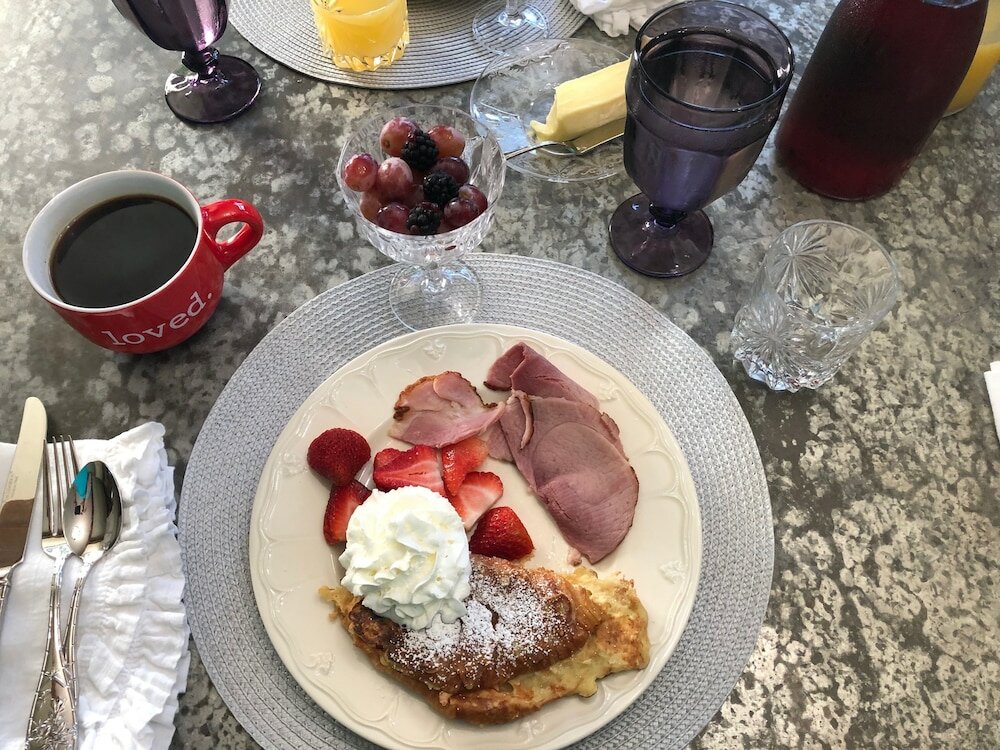 Фото Wild Wisteria