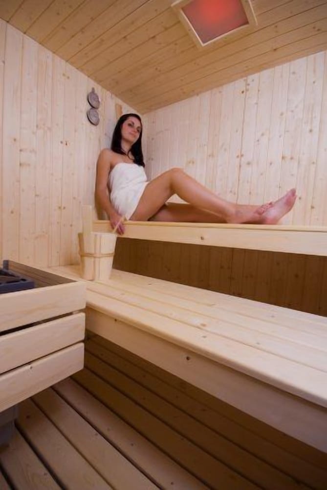 Фото Hotel Katarina