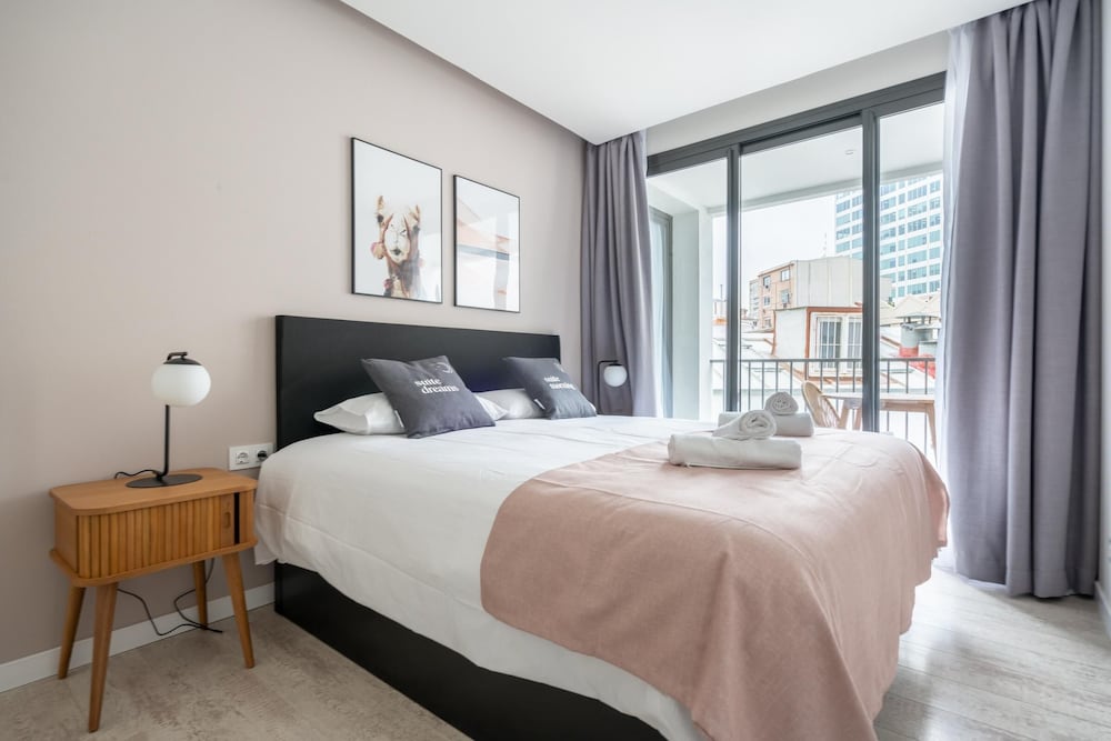 Фото Limehome Barcelona Rector Triadó