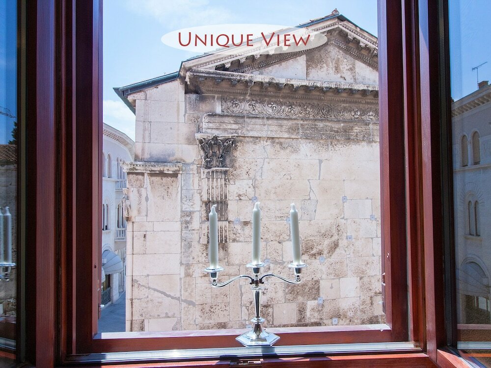 Фото Diana City Hall View