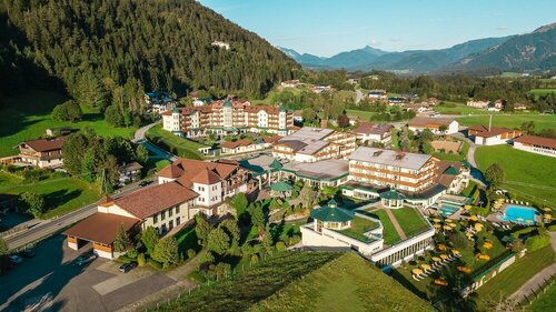 Внешний вид отеля Hotel Seehof в Кёссене, фото 1