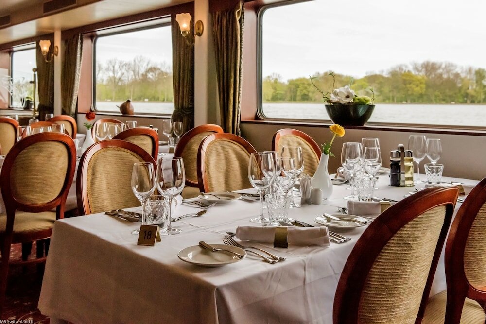 Фото Knm Ms Switzerland II - Frankfurt