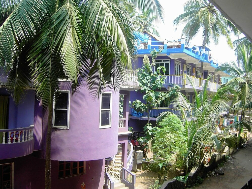 Фото отеля 2