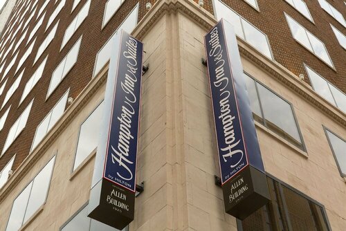 Гостиница Hampton Inn & Suites Dallas Downtown в Далласе
